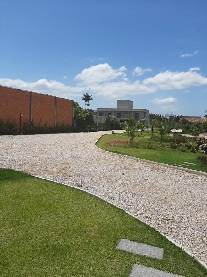 Excelente Sobrado Confortavel No Centro De Tijucas Proximo As Praias Εξωτερικό φωτογραφία