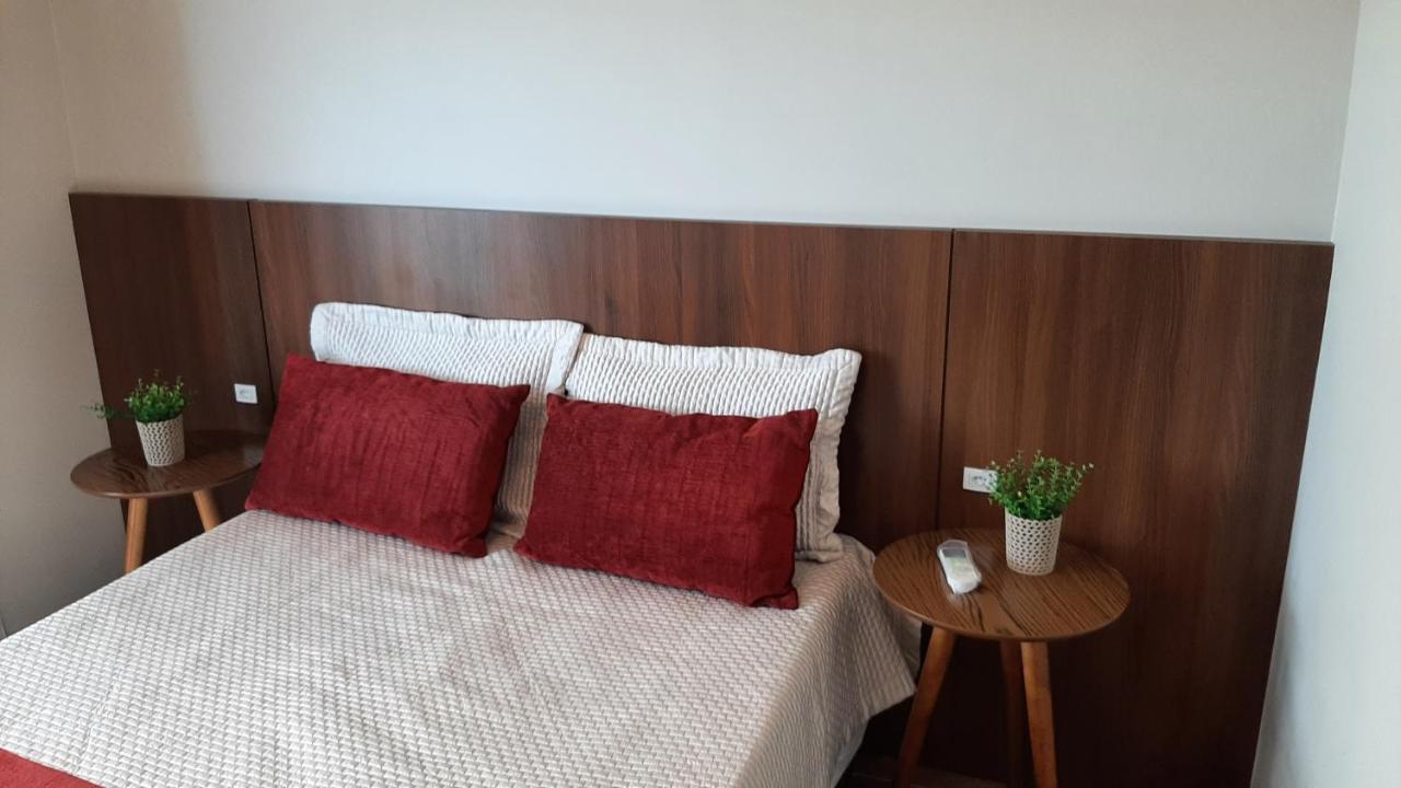 Excelente Sobrado Confortavel No Centro De Tijucas Proximo As Praias Εξωτερικό φωτογραφία